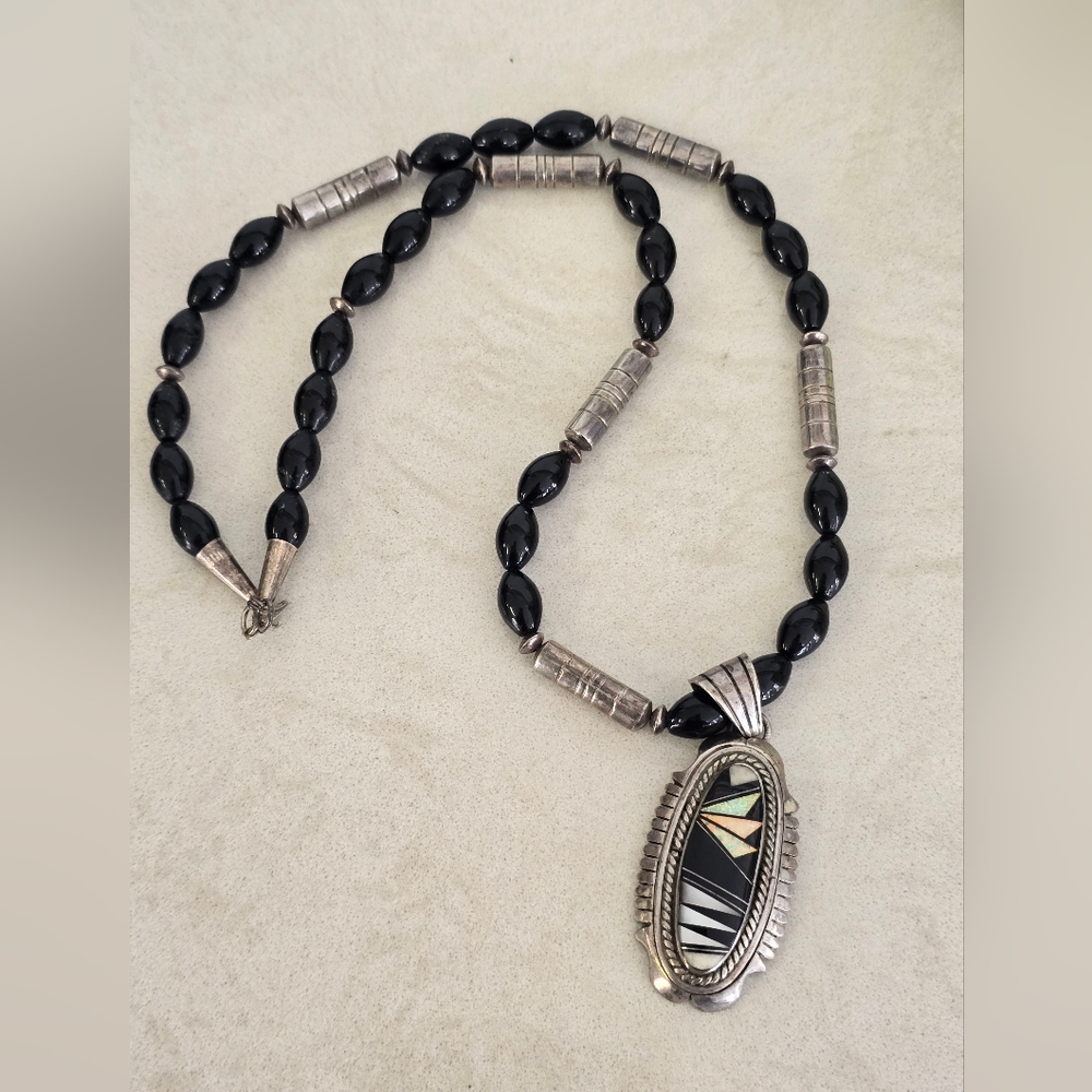MAJESTIC THOMAS FRANCISCO NAVAJO OPAL & ONYX STERLING PENDANT ON NECKLACE